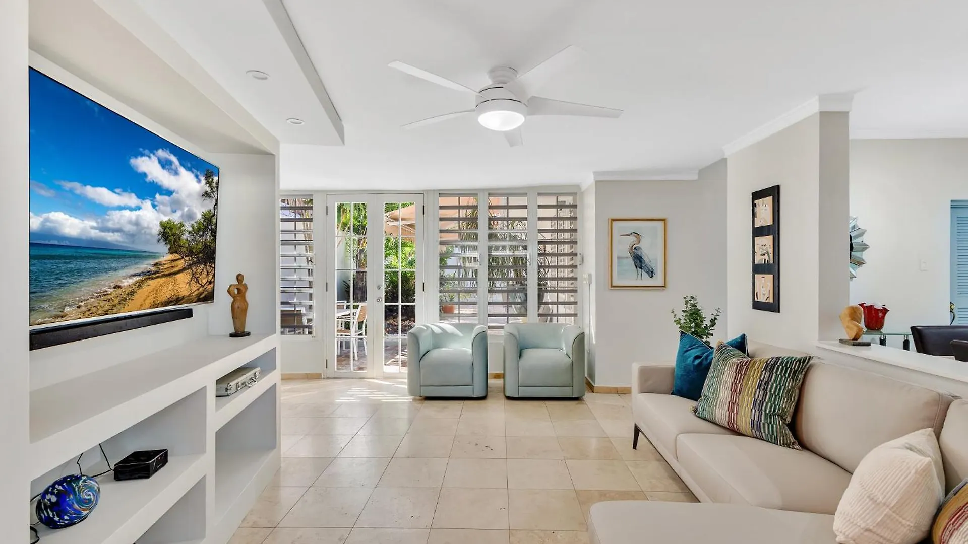 Condado 4 Bed 3 Bath Sleeps 8 Jacuzzi & Free Parking Villa San Juan